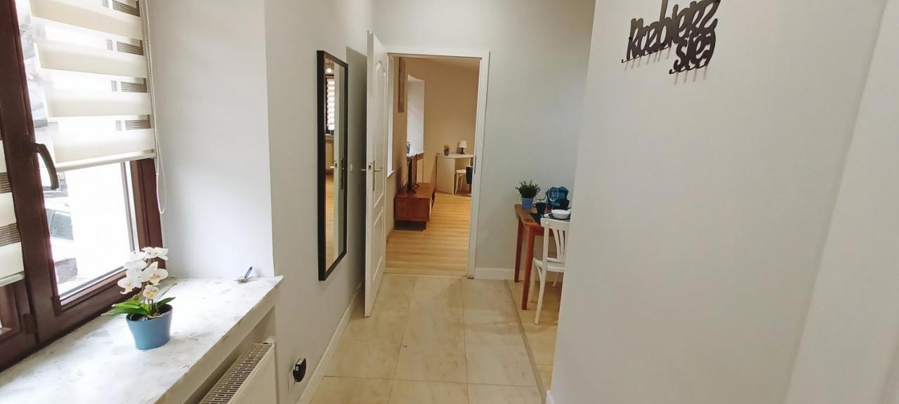 Apartament Granatowy Swietoduska 12 Lublin Eksteriør bilde